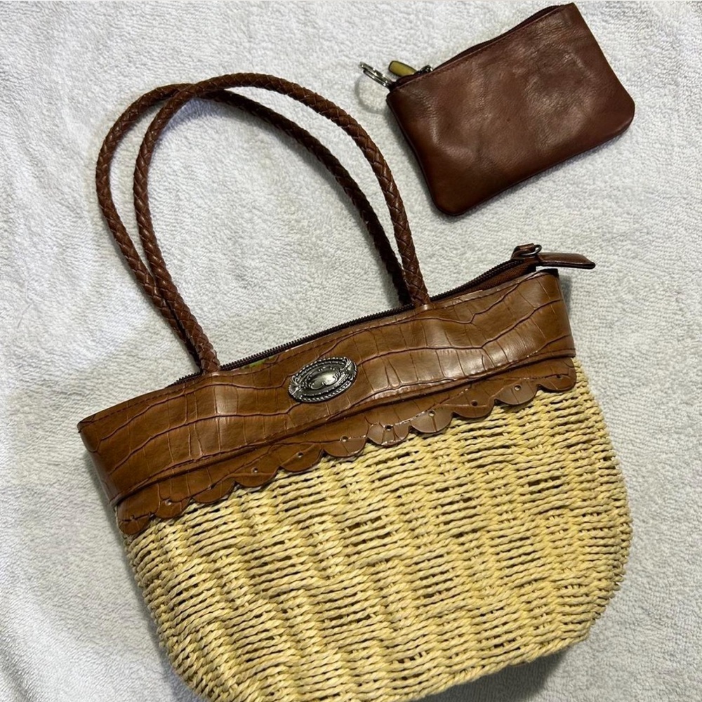 Vintage Bueno Brown Woven and Wicker Handbag with Leather Accents